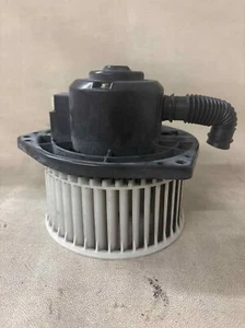 2002 Nissan Xterra Blower Motor - Picture 1 of 6