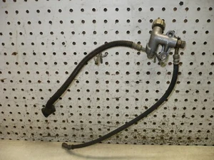 KAWASAKI 1980 80 KZ1000 KZ 1000 MANGUERA DE FRENO DELANTERO MONTAJE SOPORTE JUNTA LÍNEA OEM - Imagen 1 de 23