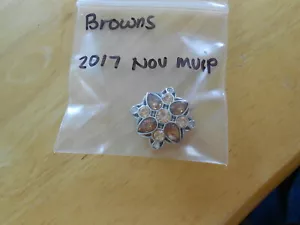 Magnolia & Vine 18 mm scatto originale (nuovo) MARRONI 2017 NOV MVIP - Foto 1 di 1