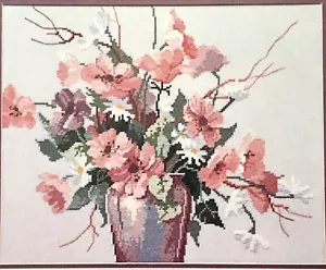 Dimensions #134 SUMMER SPLENDOR BOOK TWO Cross Stitch Pattern Leaflet - Picture 1 of 2