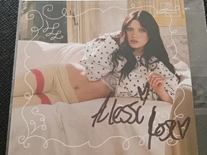 Alessi Rose - Voyeur CD + SIGNED Art Card / Insert AUTOGRAPHED In Stock - Picture 1 of 4
