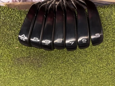 Callaway Paradym AI Smoke Black 5-AW Iron Set, Elevate 95 Stiff Flex, RH - Image 1 of 4