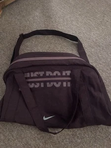 Nike Sports Bag - Picture 1 of 4