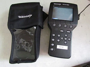 Tektronix WFM90D Handheld Waveform - Vectorscope Monitor NTSC - Picture 1 of 5