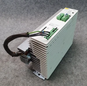 LENZE EVF8211-E, 00411350 + FUNKENTSTÖRFILTER, EZ F3 008A003, 390 307 - Picture 1 of 9