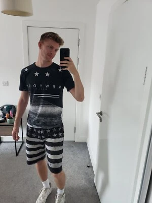 Chándal negro Twisted Soul mediano para hombre Foto 1 de 4