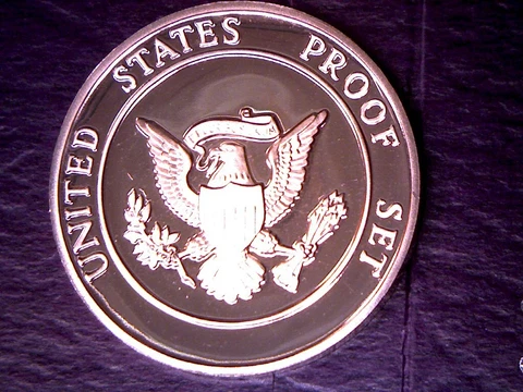 1982 US MINT PROOF SET MINT BRASS TOKEN (FREE SHIPPING) Cover