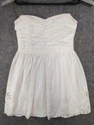 Vestido My Michelle Juniors 11 Blanco Ojales Encaje Sin Tirantes Espalda Cremallera Ajuste Acampanado Corbata Foto 1 de 4