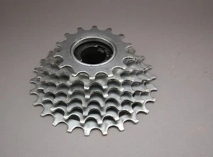 Suntour Freewheel / 7 Sp / 14-26  / 1984 / 516g / ISO Schraubkranz - Picture 1 of 9