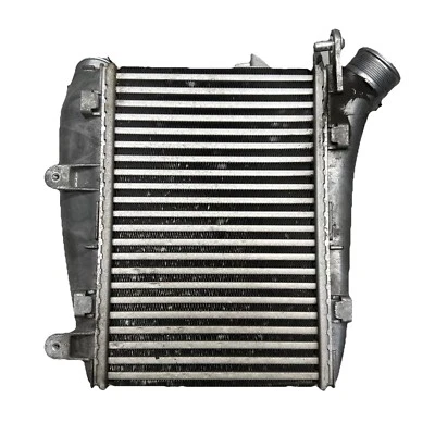 Audi RS6 2021 4,0 V8 Quattro RS7 motor delantero izquierdo intercooler de carga OEM Foto 1 de 4