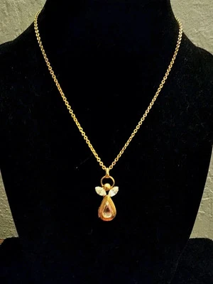 Collar Colgante Medallón 'Ángel' Avon Tono Dorado Cristal Estrás  Foto 1 de 4