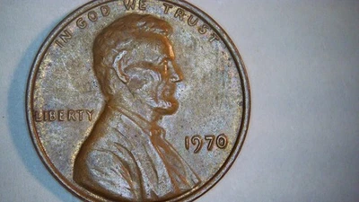 1970 No Mint Mark Red/Brown Lincoln penny with DDO errors on Date - Image 1 of 4