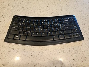 Microsoft Bluetooth Wireless Mobile Keyboard 5000 Comfort Curved Slim PC/MAC - Picture 1 of 7