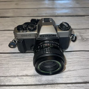 Chinon CM-7 35mm SLR Camera w/28mm 1:2.8 Lens - Picture 1 of 7