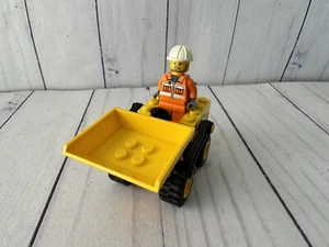 Lego # 6470 ~ Town Mini Dump Truck Set w/ Minifig - Picture 1 of 10
