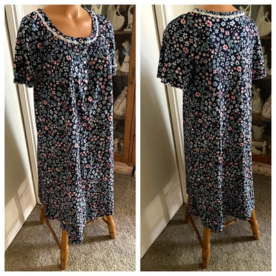 ARIA BLUE FLORAL W/ SMOCKED YOKE & LACE TRIM COTTON PRAIRIE NIGHTGOWN SZ M - Image 1 of 4