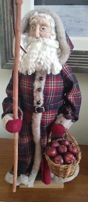 Primitive Old Red Plaid Coat Santa Claus Hand Made Artist Signed Apple Basket 18 - Image 1 of 4