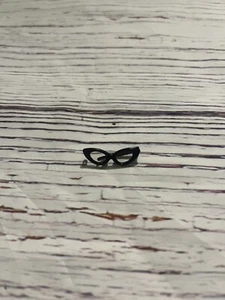 Schwarze Katzenbrille Vintage Barbie Puppe Busy Gal #981 *DEFEKT* - Bild 1 von 2