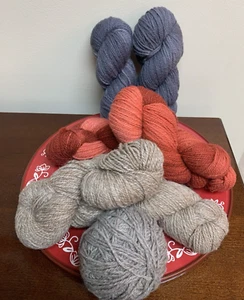 Lot of High Quality Wool Ball Hank Hanks Knitting Various Colors Bonus Ball - Picture 1 of 13