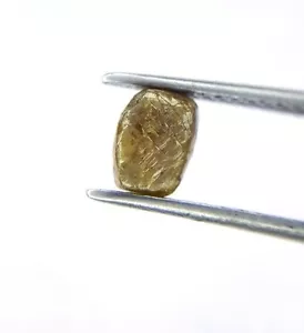 Diamante grezzo 0,90TCW grigio giallastro scintillante forma naturale irregolare per regalo - Foto 1 di 9