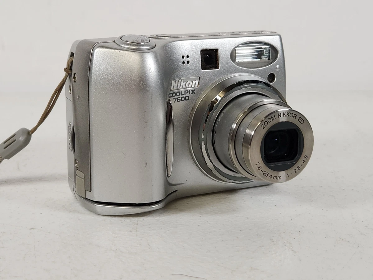 NIKON COOLPIX 7600 シルバー DSC00271.jpg?v=1730113540&