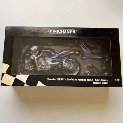 MINICHAMPS Yamaha YZR-M1 Gauloises YAMAHA Tech3 Alex Barros MotoGP 200 - Image 1 of 4