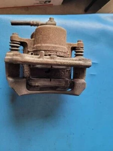 04 05 06 07 08 09 10 11 12 MALIBU CALIPER FRONT R. 154738 - Picture 1 of 3