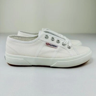 Superga Unisex 2750 Cotu Classic Sneakers Women's Size 6.5 White Canvas Low Top - Image 1 of 4