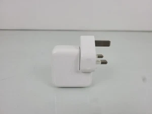 Apple A2676 35W Dual USB-C Power Adapter Ladegerät Macbook Pro Air Original - Bild 1 von 4
