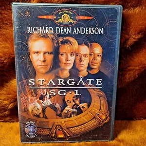 Stargate SG-1 Richard Dean Anderson Volume 4 Season 3 DVD ✂️💲⬇ - Picture 1 of 1