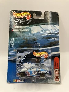 Vintage 1999 1/64 NASCAR Mattel Hot Wheels Joe Nemechek Oakwood Homes #33 - Picture 1 of 1