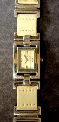 Reloj Pulsera Cuarzo Fossil F2 ES-1849 Damas Cuero e Inoxidable Batería Nueva Foto 1 de 4