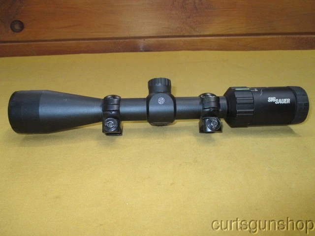 Sig Sauer Whisky3 3-9 x 40mm 1 Inch Rifle Scope with Rings - Image 1 of 4