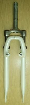 SCHWINN ZOOM 700C MOUNTAIN WHITE SUSPENSION FORK BIKE PARTS 434-1 - Image 1 of 4