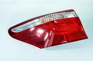 07-09 Lexus LS460 OEM Lámpara de luz trasera izquierda izquierda lado del conductor exterior 5088 - Imagen 1 de 16