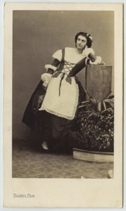 CDV 1860-70 Disdéri. La cantatrice Mademoiselle de la Pommeraye. Opéra. - Foto 1 di 2