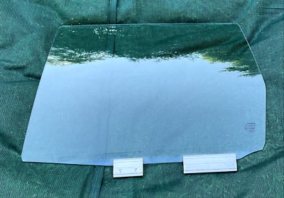 VOLVO S70 / 850 CONDUCTOR VENTANA TRASERA IZQUIERDA PUERTA CRISTAL OEM Foto 1 de 2