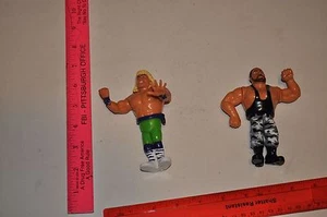 WWE WWF WCW Wrestling Hasbro Action Figure - Shawn Michaels & Bushwhackers Butch - Picture 1 of 8