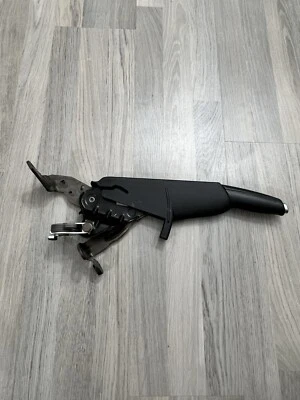 05-09 Manija de freno de emergencia OEM Audi A4 S4 Foto 1 de 4