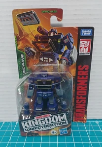 Transformers Generations War for Cybertron: Kingdom Core Soundwave Action Figure - Picture 1 of 3