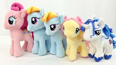 Lote de 7 peluches de juguete My Little Pony Aurora World & Funrise - Pinkie Pie, Rainbow Dash Foto 1 de 4
