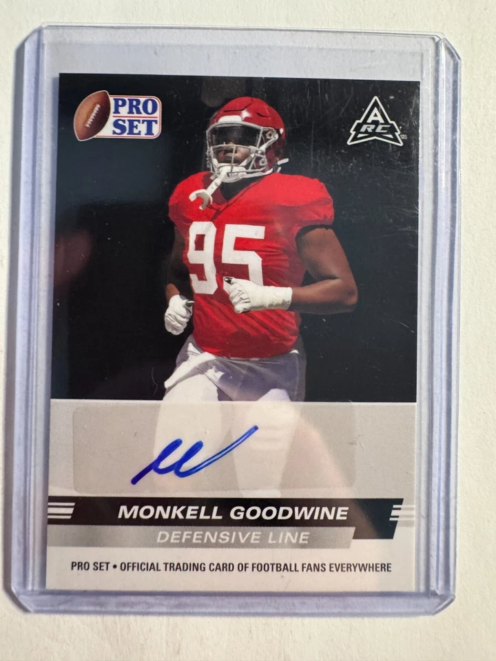 K288,515 - 2022 Leaf Pro Set Draft Prospects Auto #PSAMG2 Monkell Goodwine - Image 1 of 1
