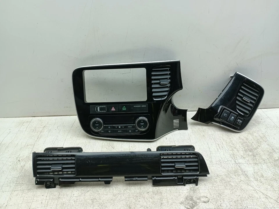 MITSUBISHI OUTLANDER CALENTADOR AIRE ACONDICIONADO CONTROLADOR VENTILACIÓN 7820A947XA MK3 2015 - 2018 Foto 1 de 4