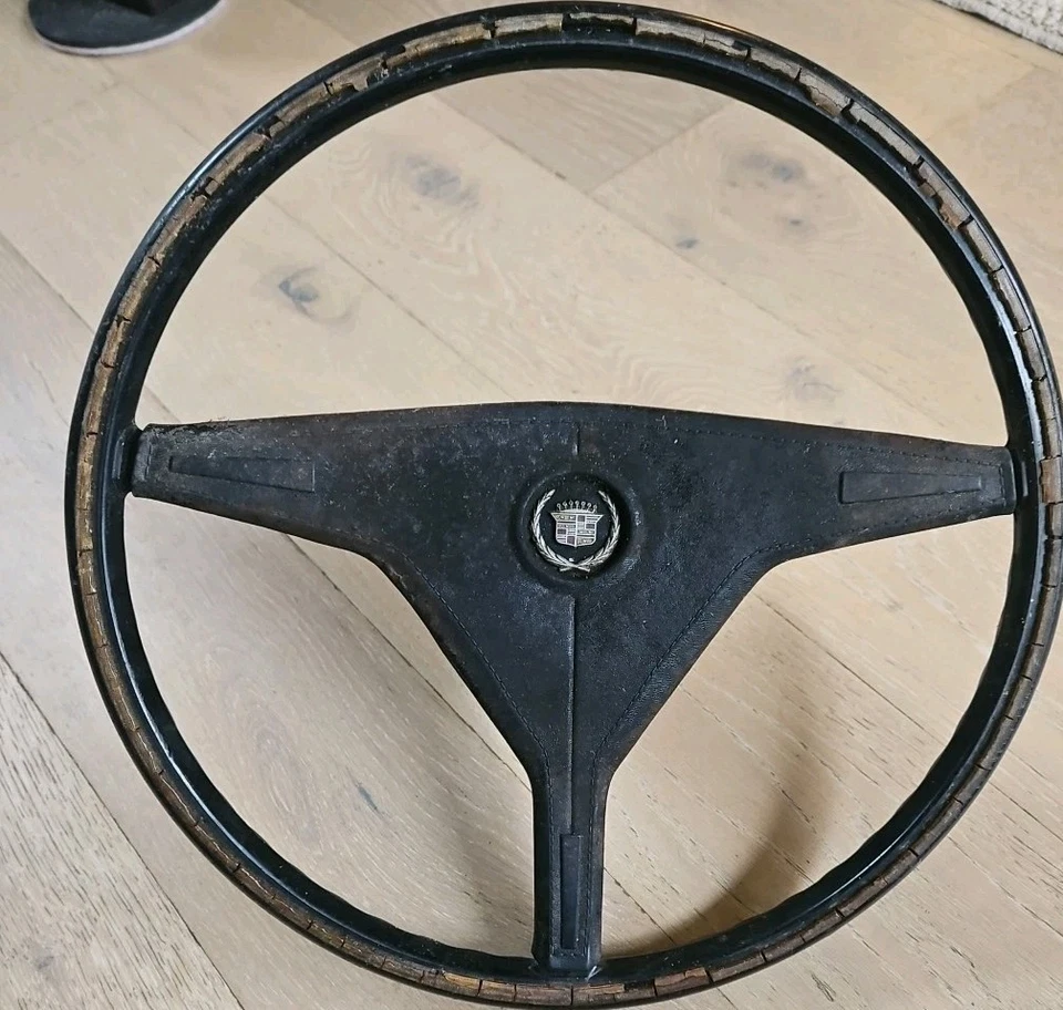 Fleetwood original de 1969. Se adapta a Cadillac 1969-1989... volante 15".  Foto 1 de 4