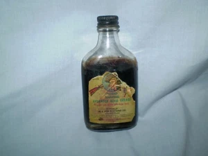 DAVEY CROCKED Hydrated Bear Grease Fake Whiskey Bottle --no alcohol - Picture 1 of 1