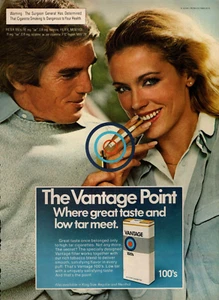 De colección Años 70 VANTAGE POINT 100s REVISTA IMPRESIÓN ANUNCIO Cigarrillo Mujer Fumando Pinup Página - Imagen 1 de 1
