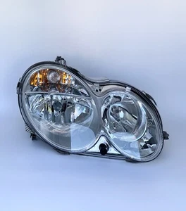 OEM๐
2003 - 2009 Mercedes CLK Right Halogen Headlight CLK350 CLK550 CLK63 - Picture 1 of 10
