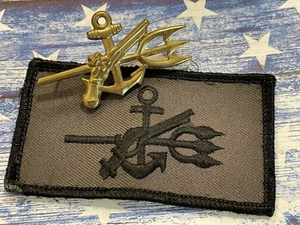 Raro 1ª Edición US Navy Equipo de Demolición Subacuática Oficial UDT Insignia/Parche SELLO - Imagen 1 de 4