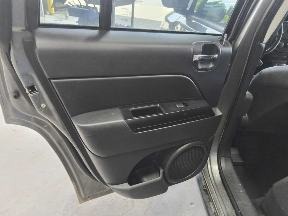 COMPASS   2012 Door Trim Panel Rear 634052 - Image 1 of 1
