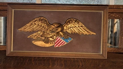 Escudo y flechas para colgar en la pared MCM American Eagle Foto 1 de 2